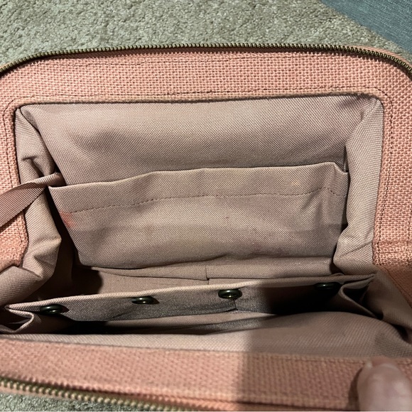 Cake By Petunia Clutch - Picture 3 of 4